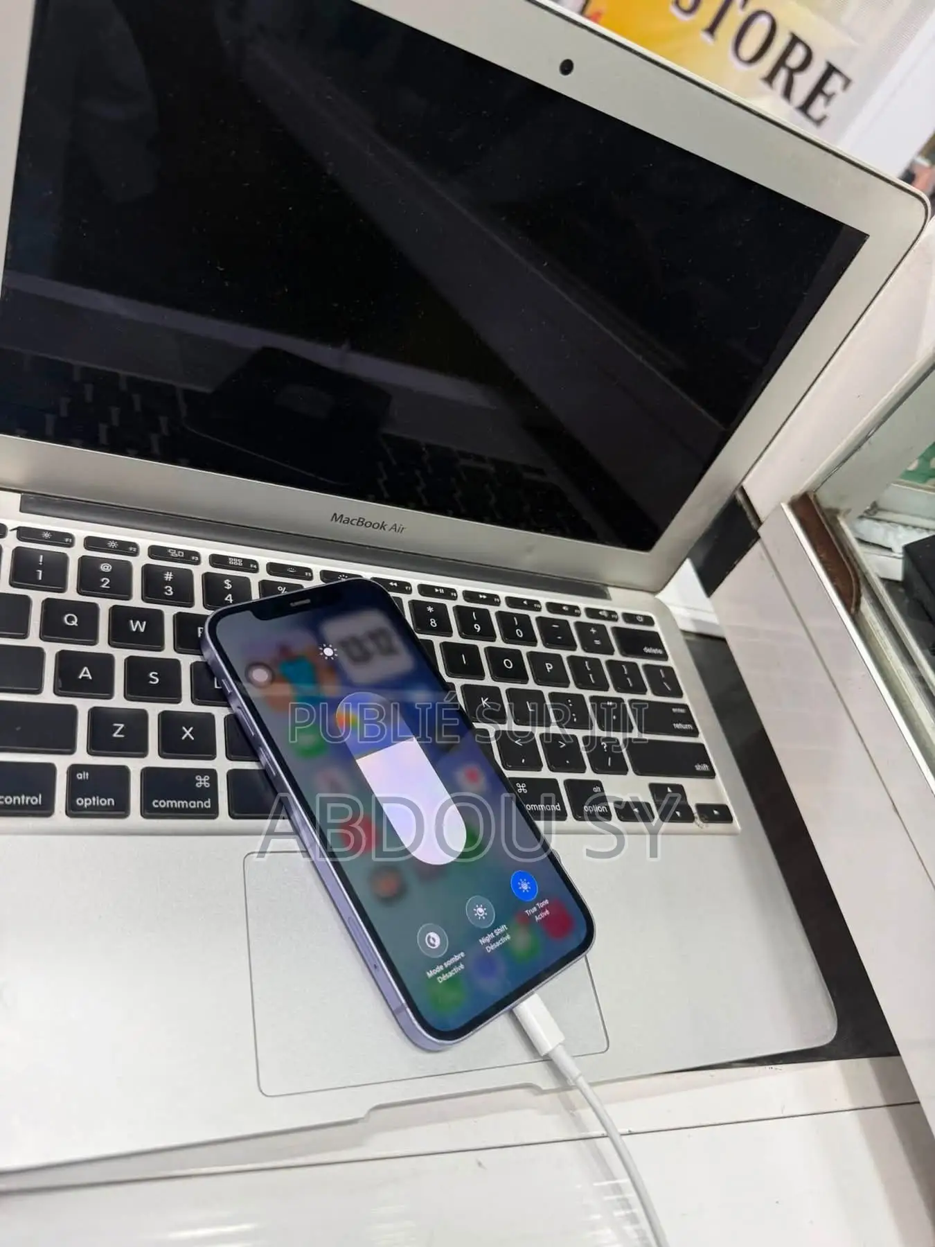 Nouveau Apple iPhone 12 256 GB Violet