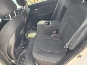 Kia Sportage LX 4dr SUV (2.4L 4cyl 6A) 2011 Blanc