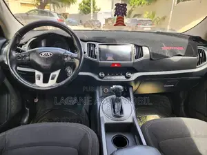 Kia Sportage LX 4dr SUV (2.4L 4cyl 6A) 2011 Blanc