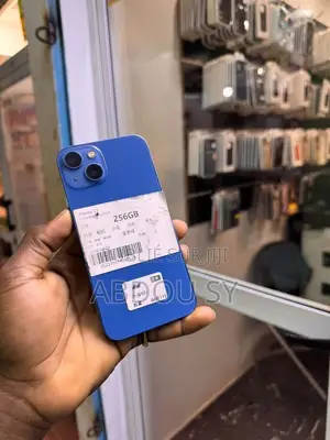 Nouveau Apple iPhone 13 256 GB Bleu