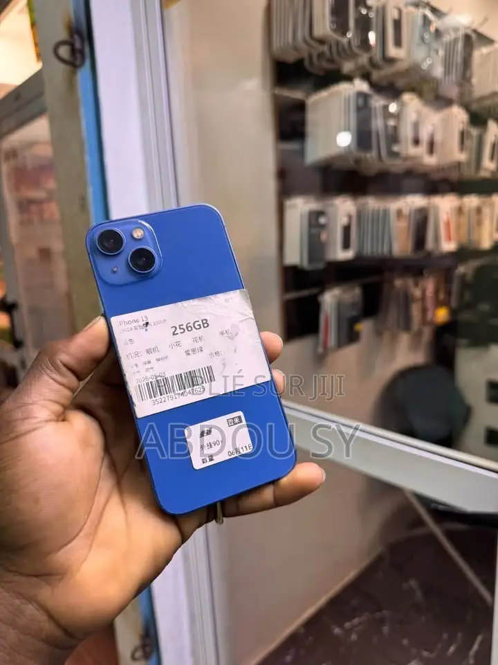 Nouveau Apple iPhone 13 256 GB Bleu