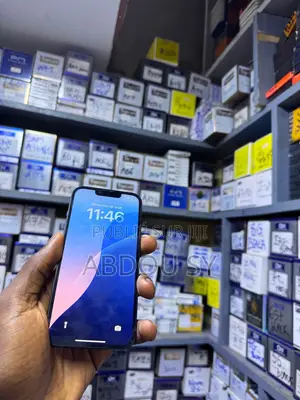 Nouveau Apple iPhone 13 512 GB Noir