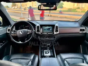 SsangYong Rexton 2018 Noir