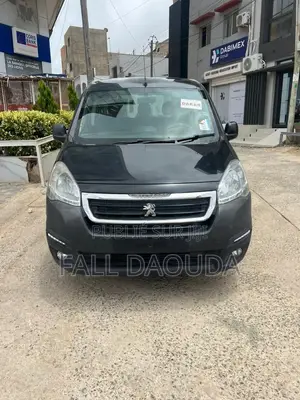 Peugeot Partenaire 2018 Noir
