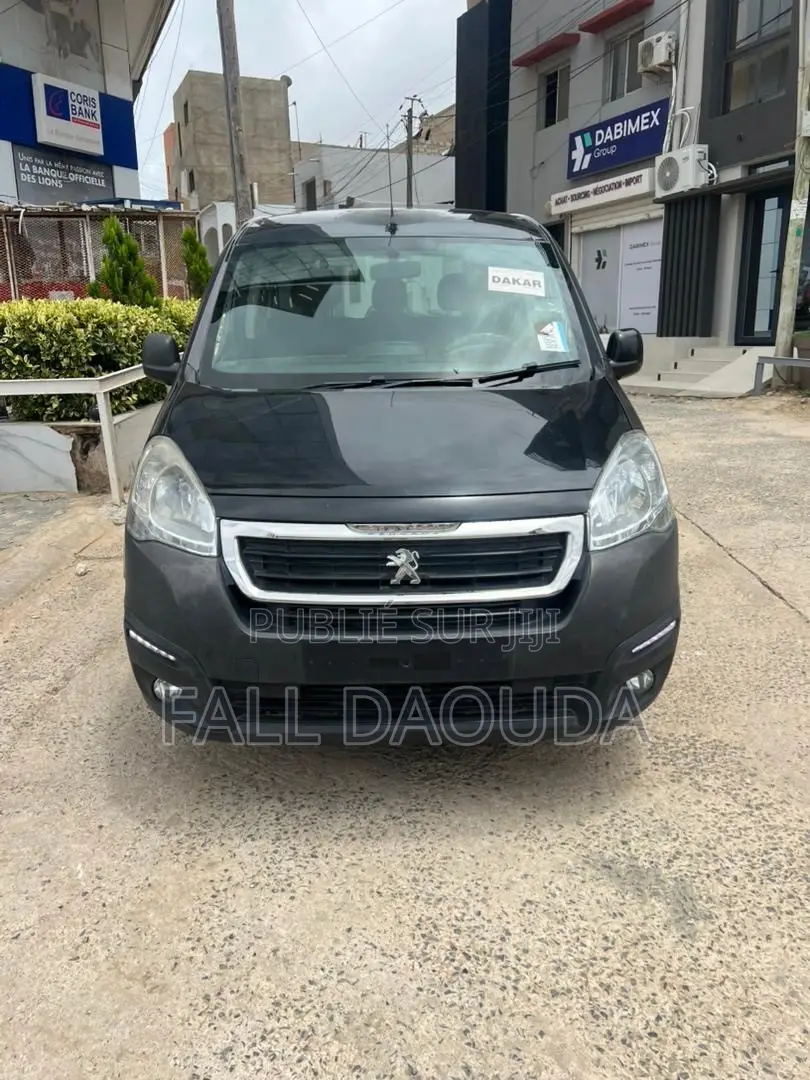 Peugeot Partenaire 2018 Noir