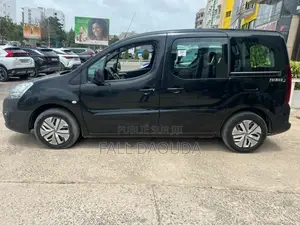 Peugeot Partenaire 2018 Noir
