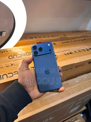 Nouveau Apple iPhone 17 Pro Max 512 GB Bleu
