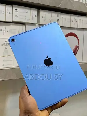 Nouveau Apple iPad (2025) 1 TB Bleu