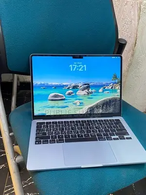 Nouveau Apple MacBook Air 2025 M4 32GB Apple M4 eMMC 3T