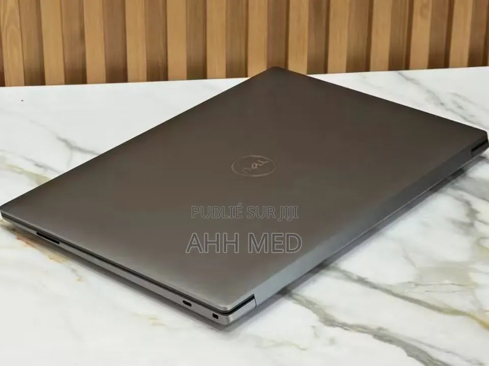 Nouveau Dell Precision 5690 32GB Intel Core i7 SSD 1T