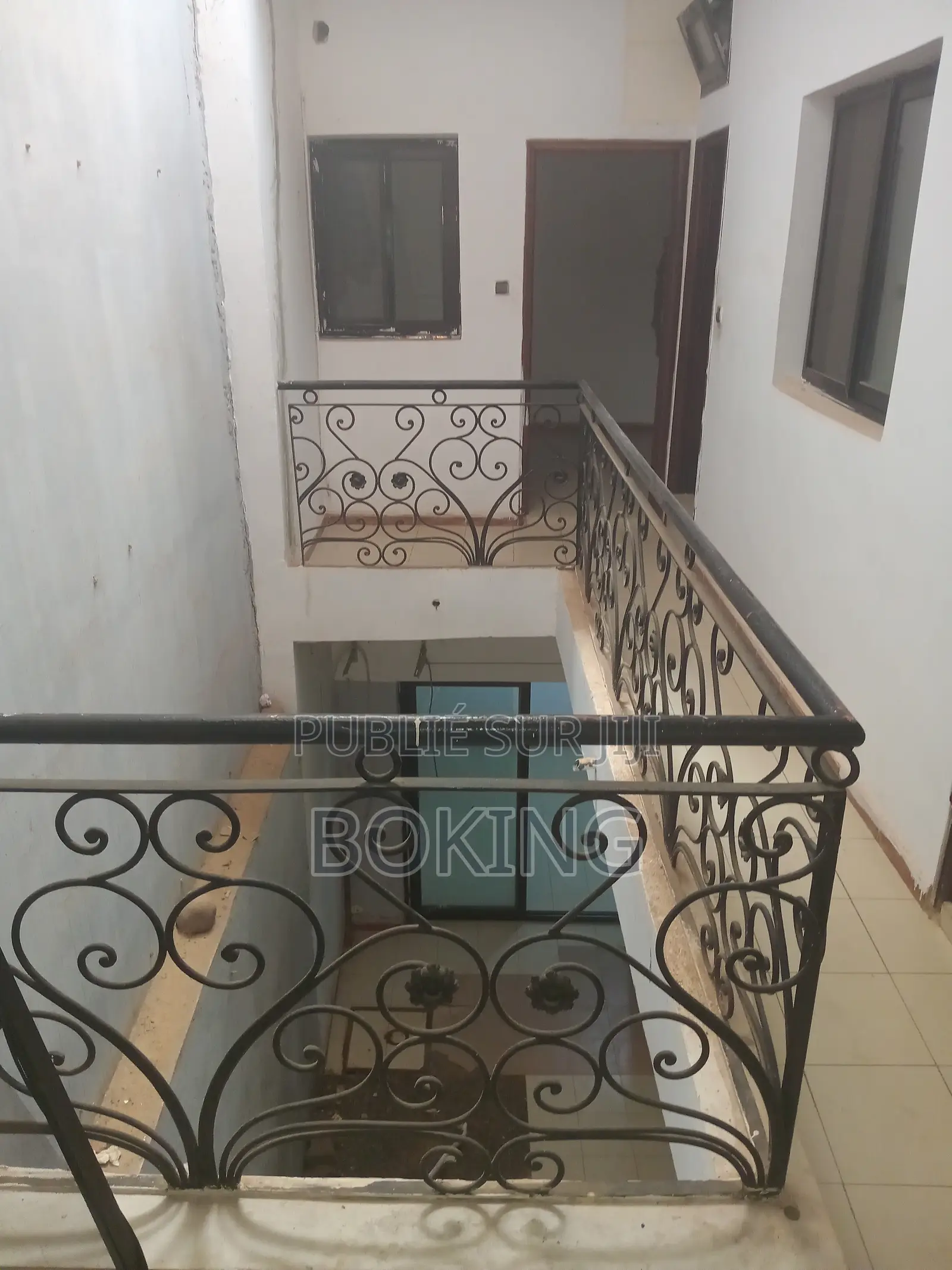 2chbre Villa dans Ngor à Vendre