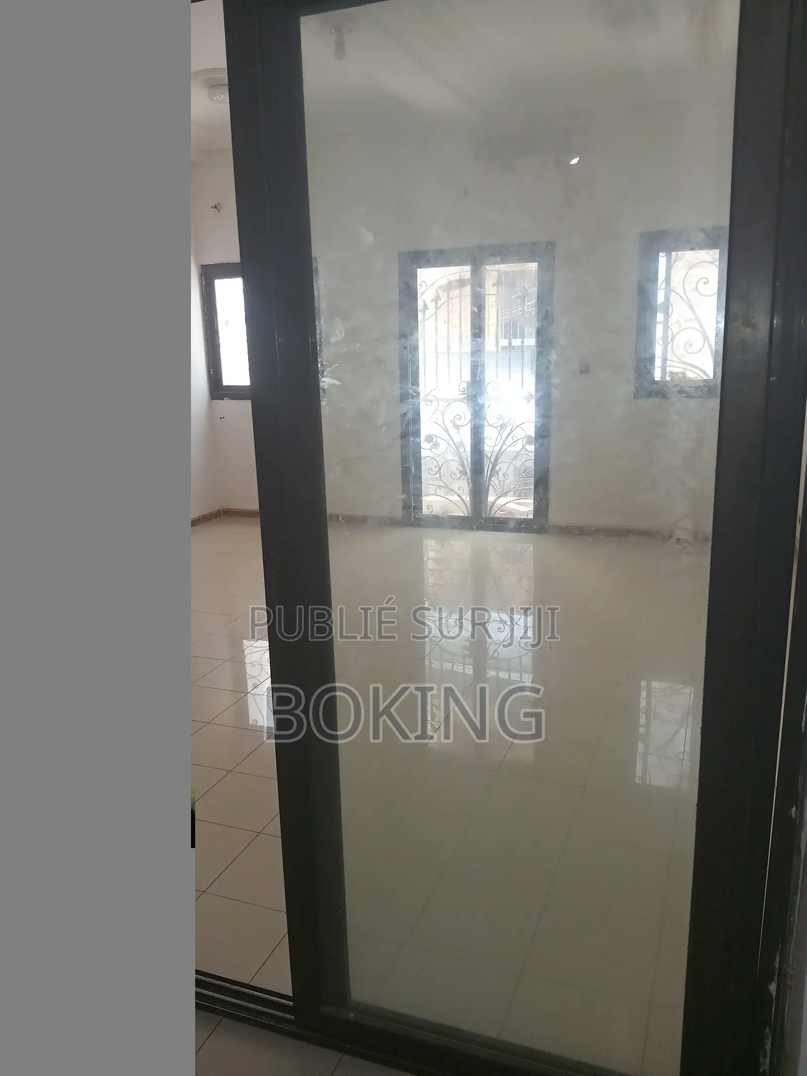 2chbre Villa dans Ngor à Vendre