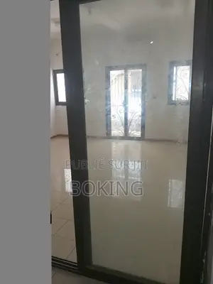 2chbre Villa dans Ngor à Vendre