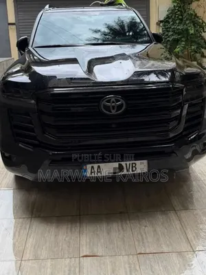 Toyota Land Cruiser Prado 2024 Noir