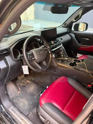 Toyota Land Cruiser Prado 2024 Noir