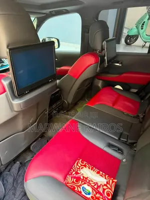 Toyota Land Cruiser Prado 2024 Noir
