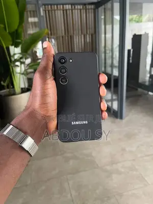 Nouveau Samsung Galaxy S23 256 GB Noir