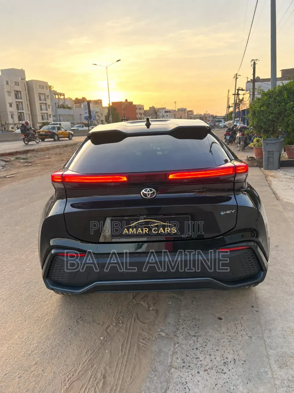 Toyota C-HR 2025 Orange