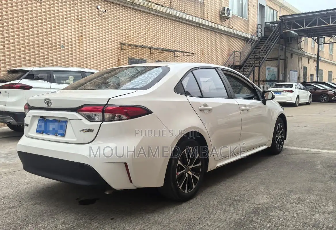 Toyota Corolla 2022 Blanc