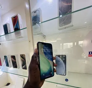 Apple iPhone 11 Pro 64 GB Doré