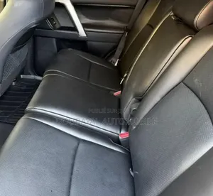 Toyota Land Cruiser Prado 2020 Noir Mat