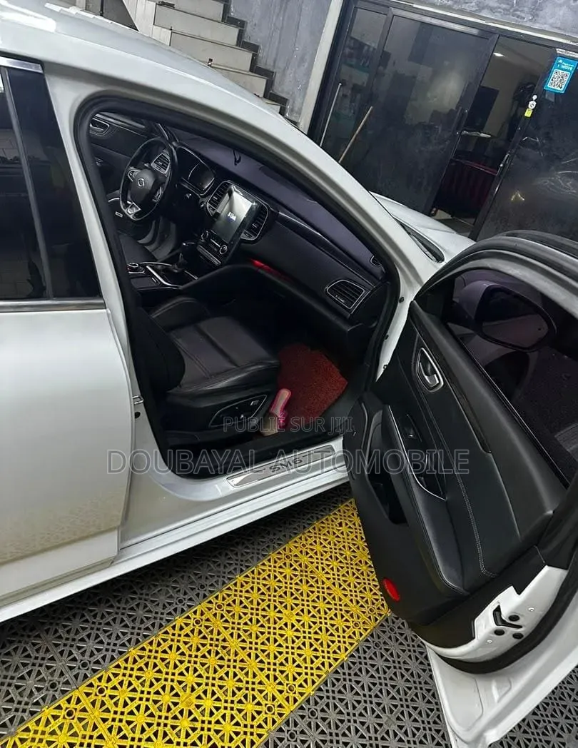 Renault Samsung SM6 2017 Blanc