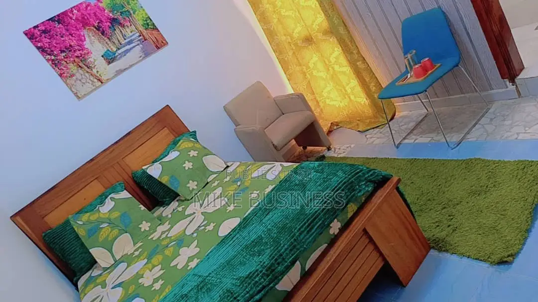 Meublé 1chbre Appartement dans Dakar Keys Master, HLM à Louer