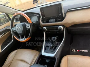 Toyota RAV4 2020 Blanc
