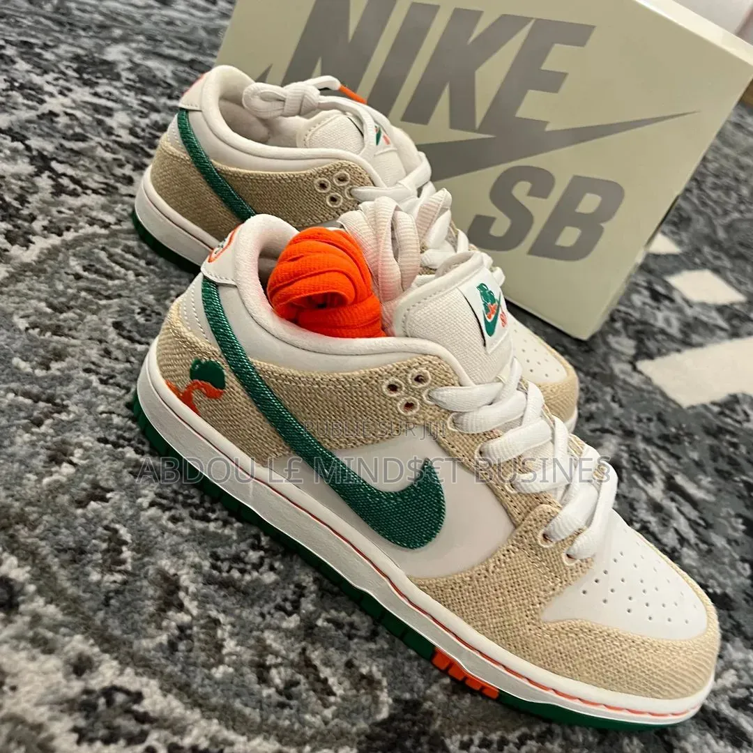 Nike Jarritos SB Beige Disponible