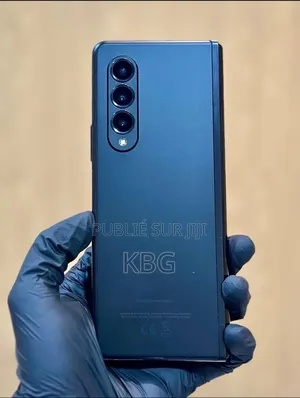 Nouveau Samsung Galaxy Z Fold 3 256 GB Noir