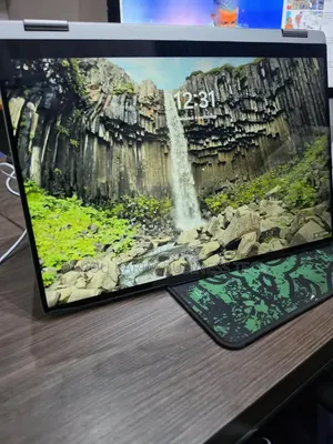 Nouveau Lenovo Yoga 7 15ITL5 16GB AMD Ryzen 7 SSD 256GB