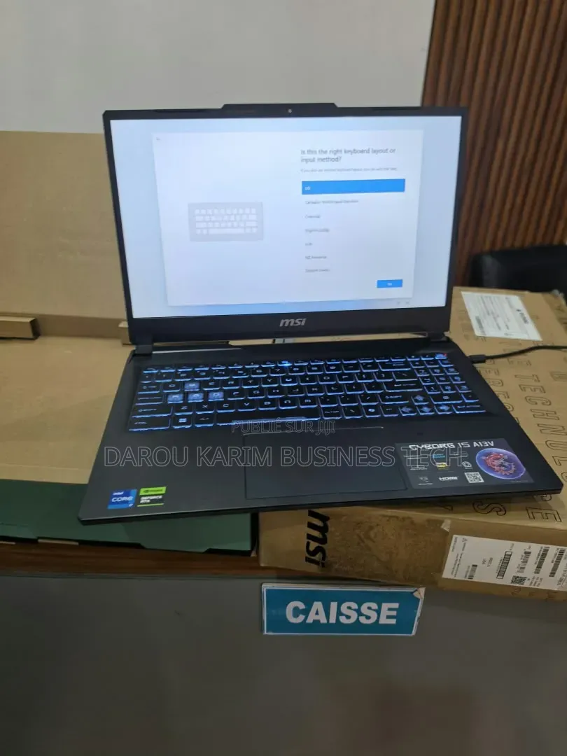 Nouveau Ordinateur portable MSI Cyborg 15 32GB Intel Core i7 SSD 512GB
