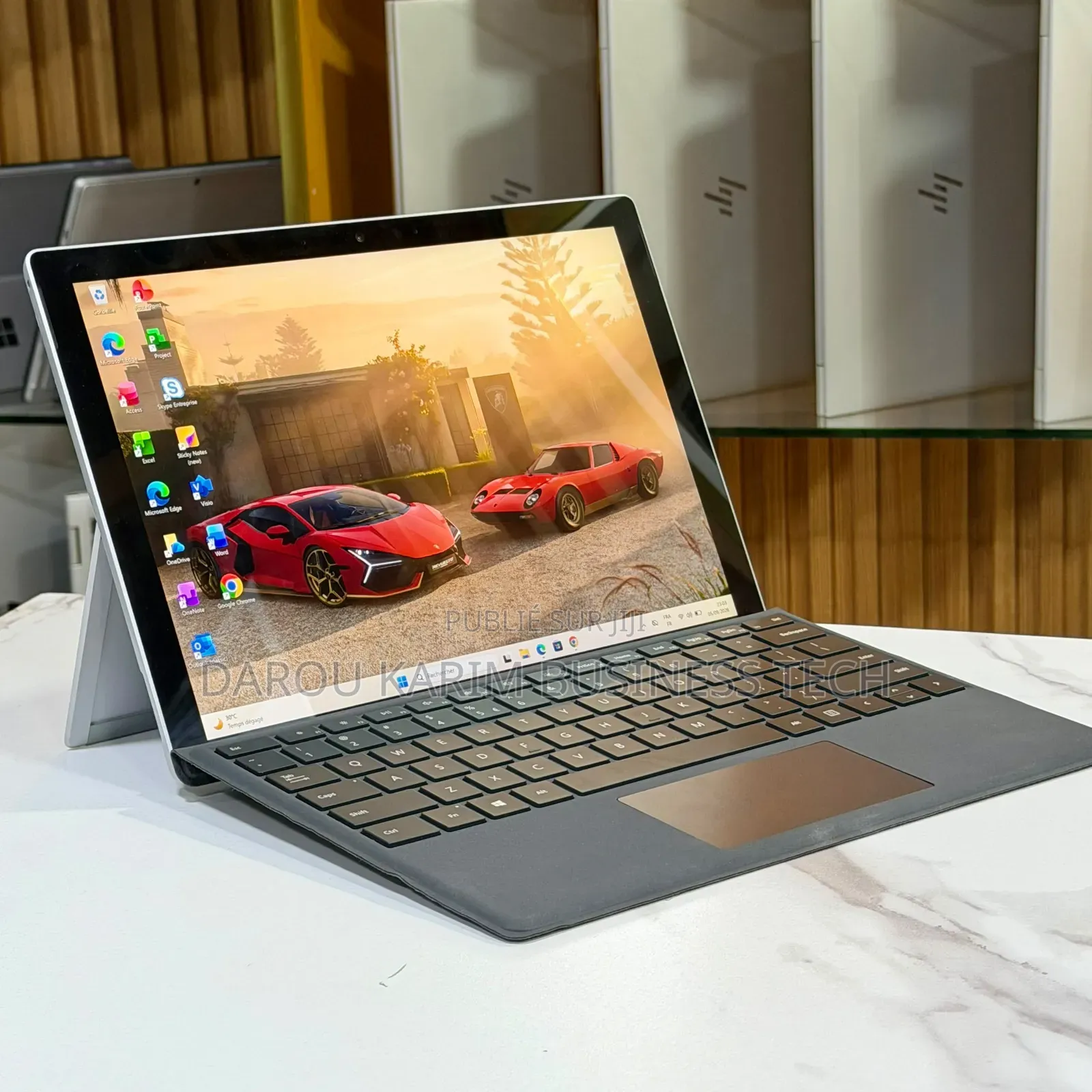 Nouveau Microsoft Surface Pro 7+ 8GB Intel Core i5 SSD 256GB