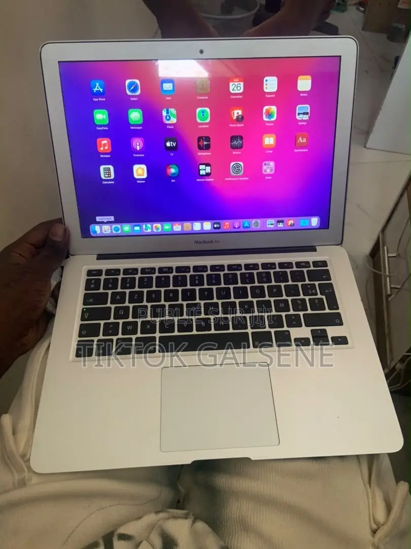 Ordinateur portable Apple MacBook Air 2017 32GB Apple M3 Pro SSD 128GB