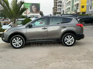 Toyota RAV4 2015 Marron