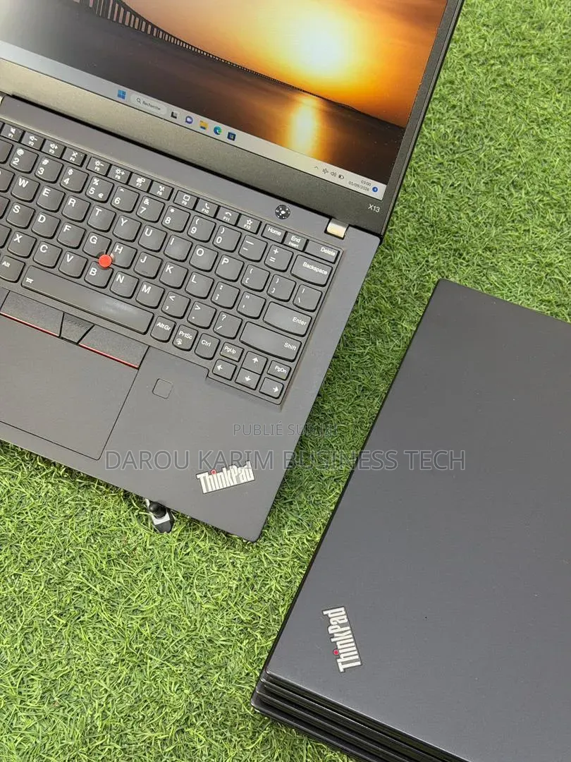 Nouveau Ordinateur portable Lenovo Autre 8GB Intel Core i5 SSD 256GB