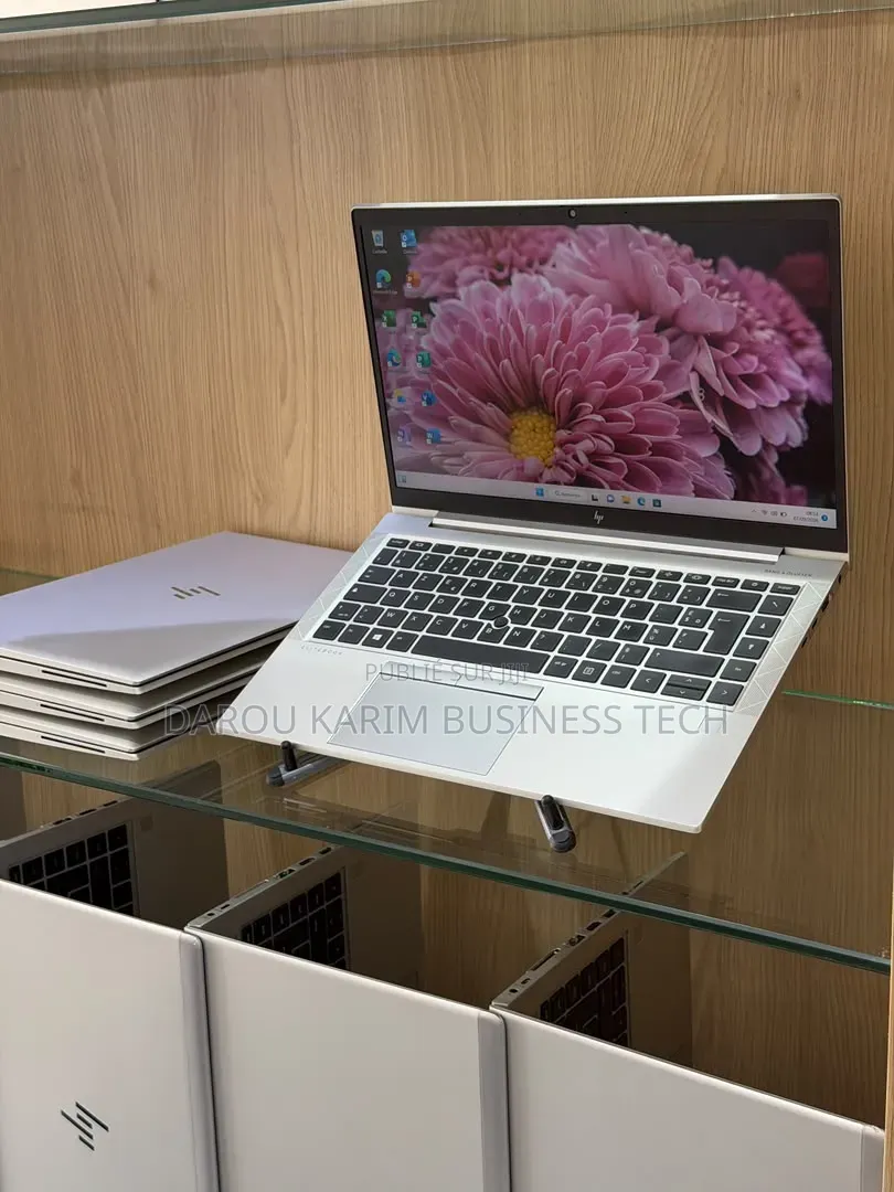 Nouveau HP EliteBook 845 G7 8GB AMD Ryzen 3 SSD 256GB