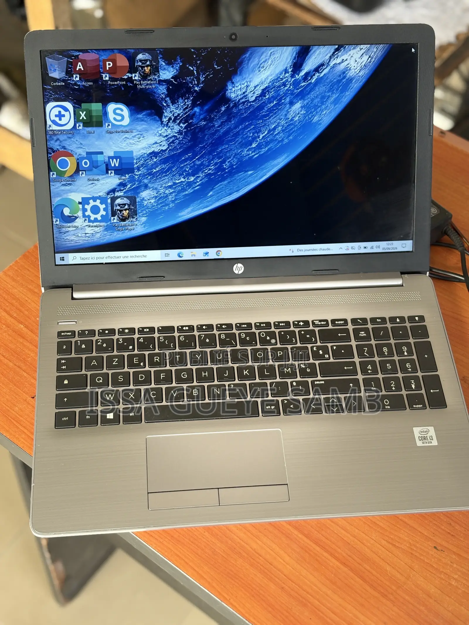 Ordinateur portable HP 250 G7 8GB Intel Core i3 SSD 256GB
