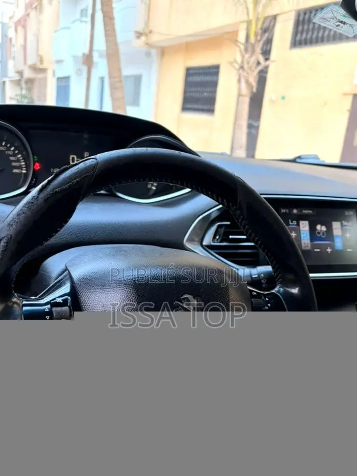 Peugeot 308 2017 Gris