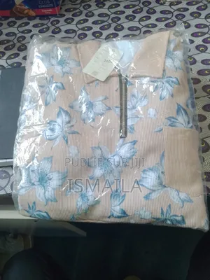 Vêtements a Vendre