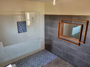 3chbre Villa dans Somone, Thiès Sud à Vendre