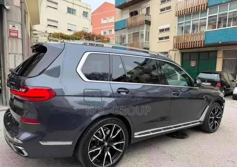 BMW X7 2021 Gris