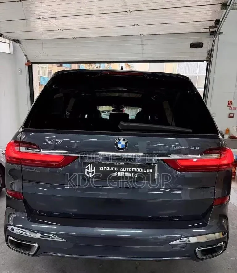 BMW X7 2021 Gris
