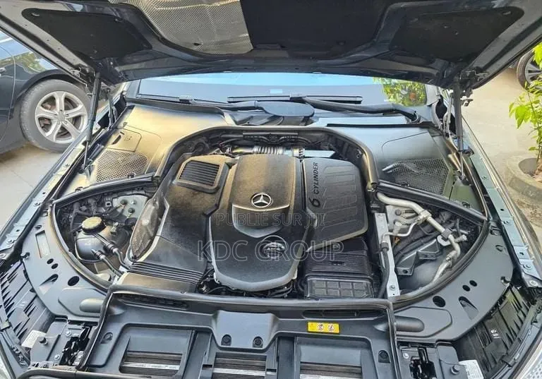 Mercedes-Benz S-Class 2022 Gris