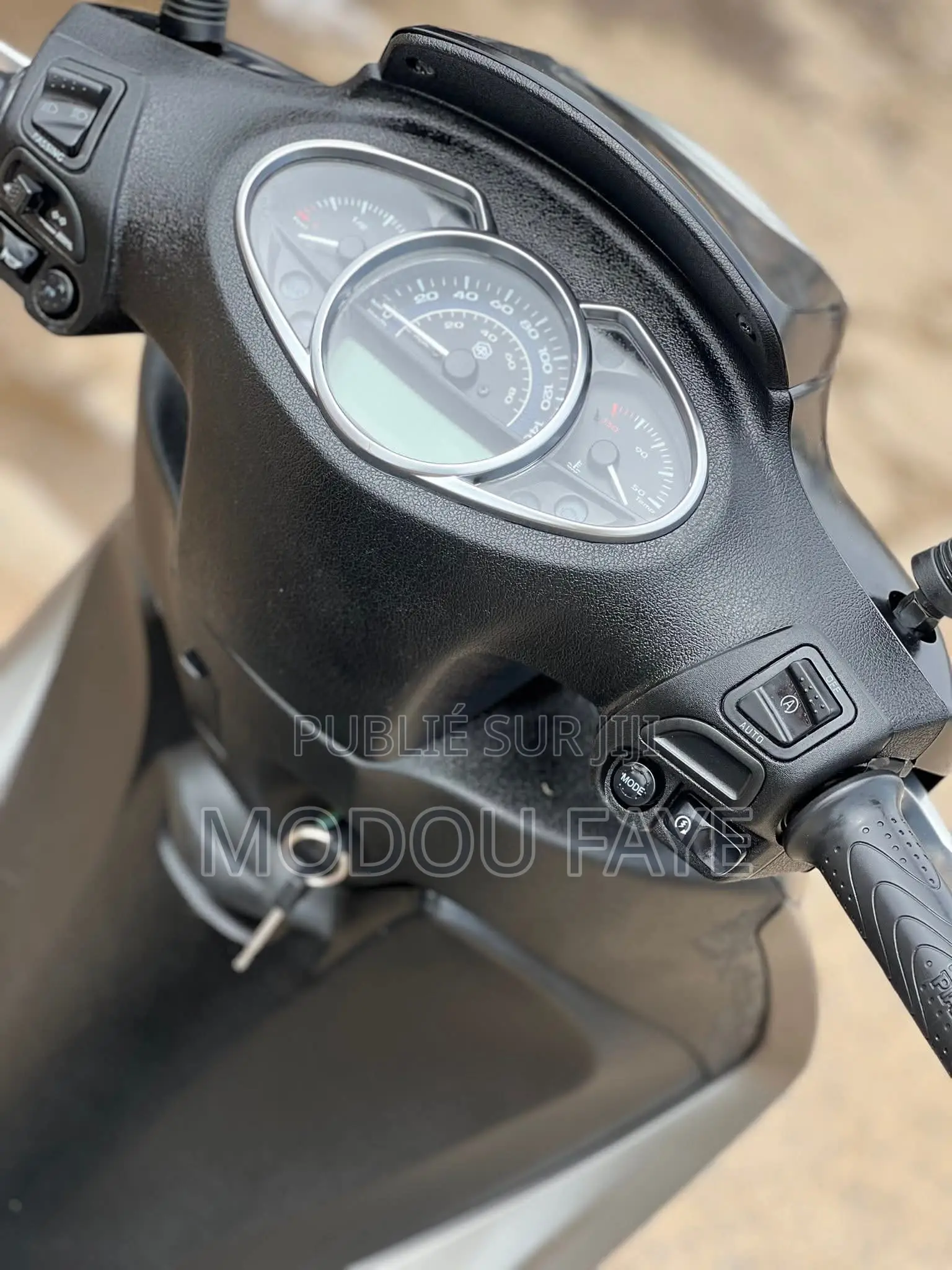 Nouveau Piaggio Trotinette 2024 Noir