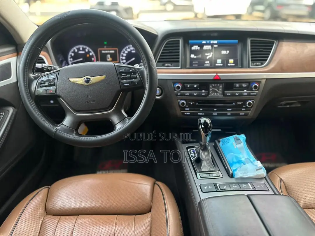 Hyundai Genesis 2014 Noir