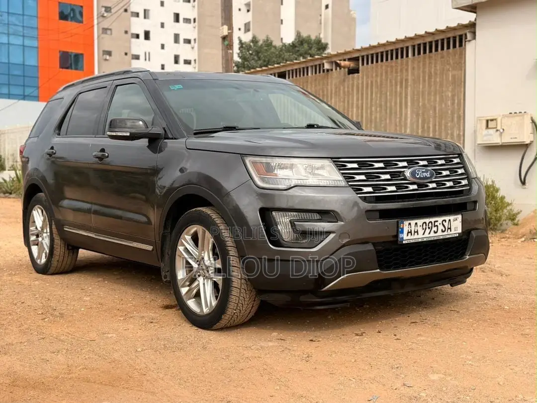 Ford Explorer 2016 Noir