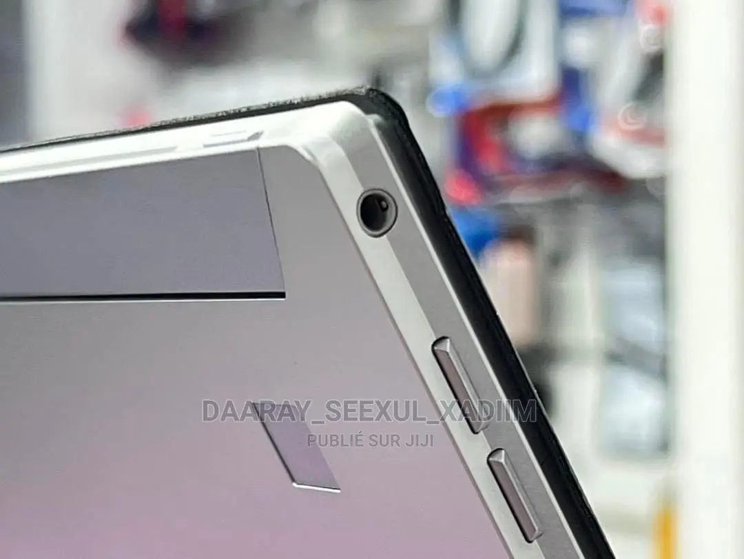 New HP EliteBook X2 1012 G2 16GB Intel Core I5 SSD 256GB