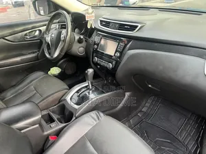 Nissan Rogue 2015 Noir