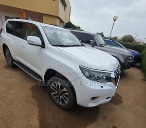 Toyota Land Cruiser Prado 2021 Blanc